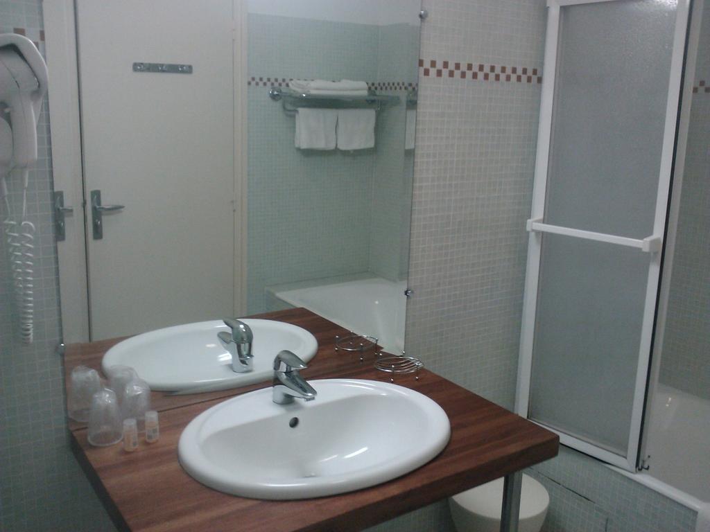 Chateau D'Arance Hotel Cette-Eygun Bilik gambar